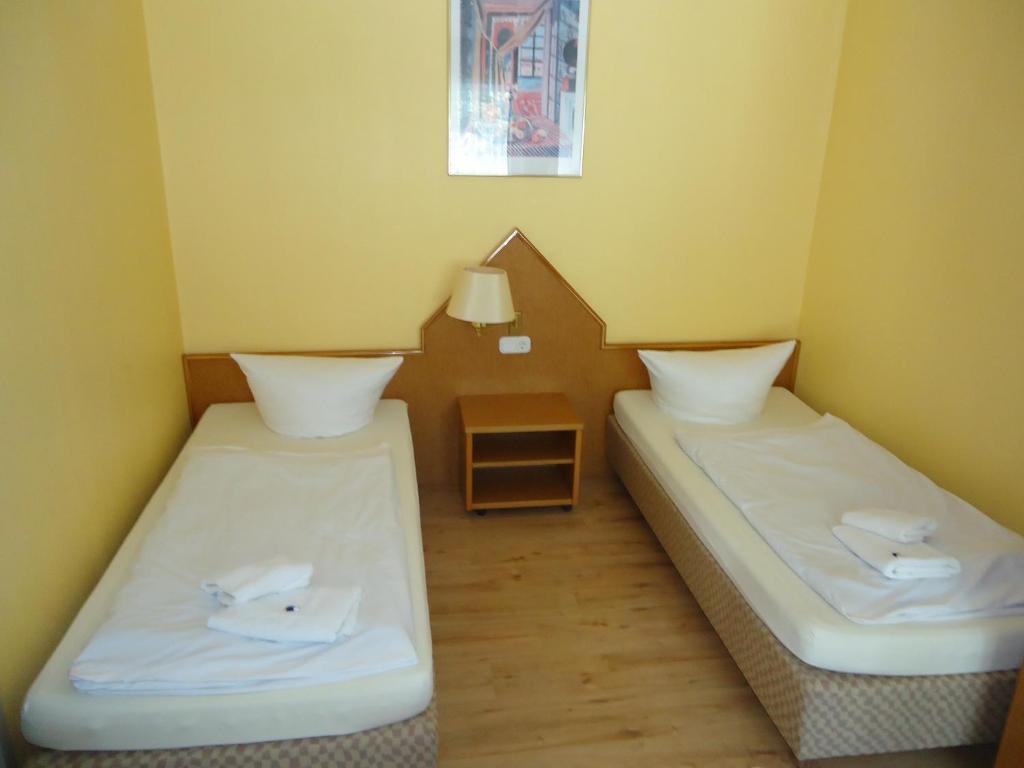 מגדבורג Hotel Ottersleben חדר תמונה