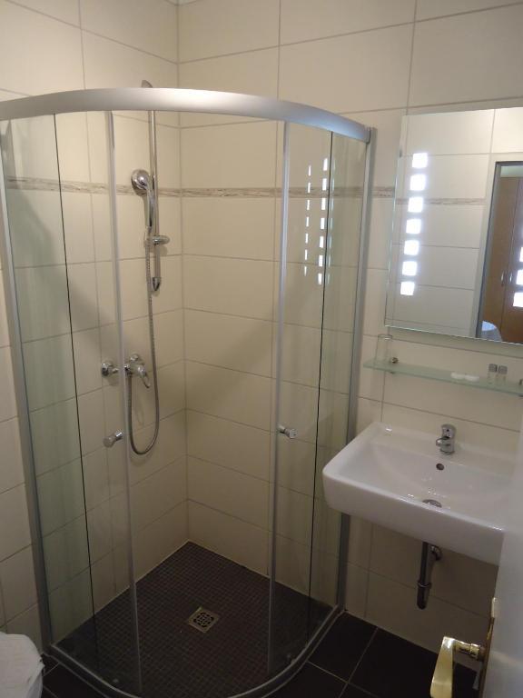 מגדבורג Hotel Ottersleben מראה חיצוני תמונה